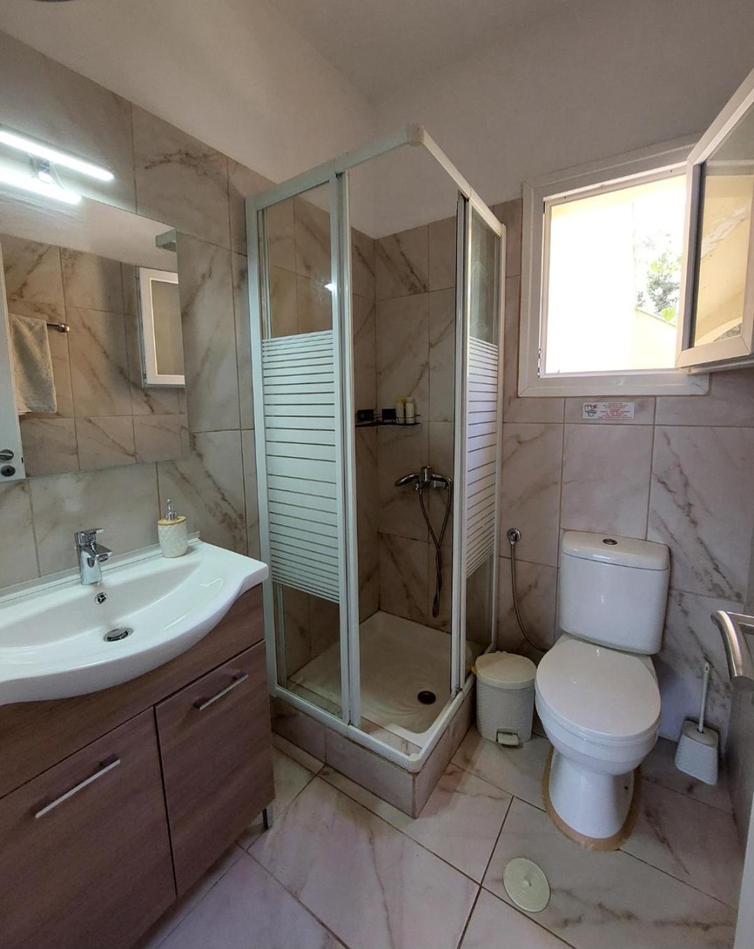 Thanos Guesthouse Corfu Agioi Deka  Exterior foto